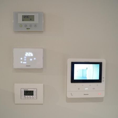 La Perla Di Bari - Private Parking Apartment ภายนอก รูปภาพ