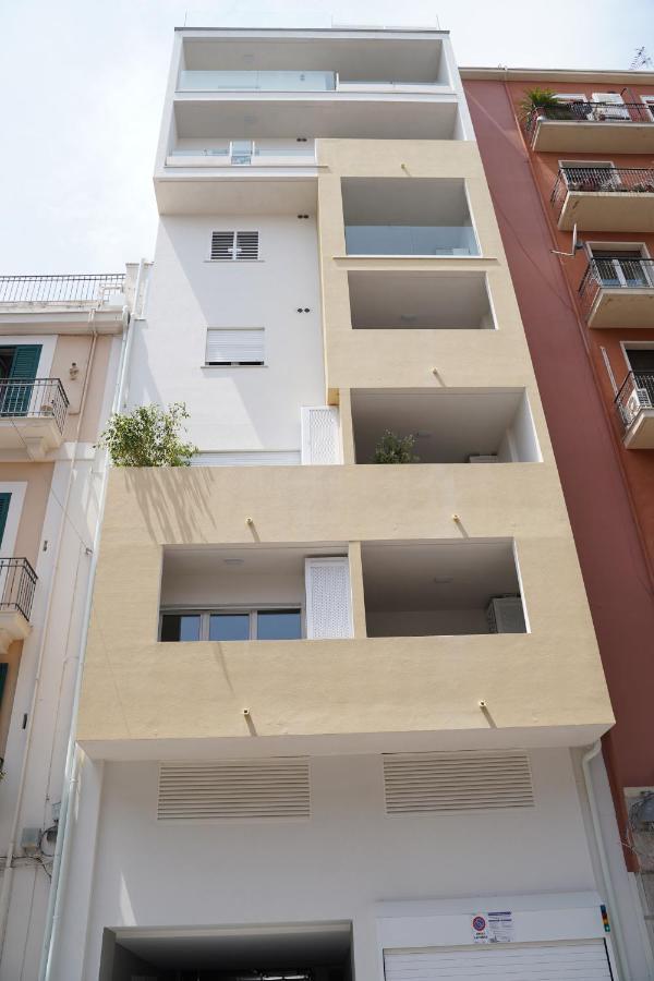 La Perla Di Bari - Private Parking Apartment ภายนอก รูปภาพ