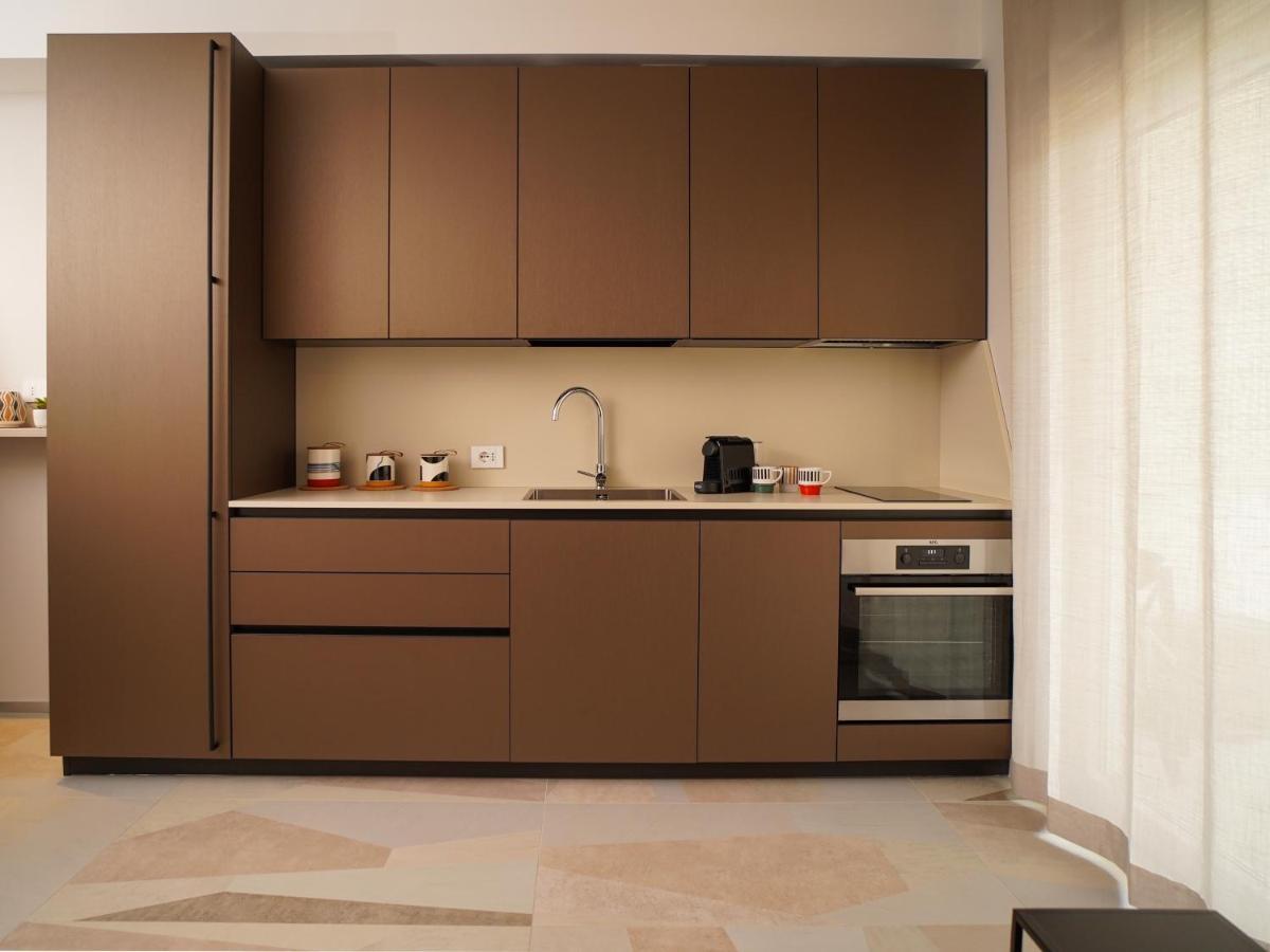 La Perla Di Bari - Private Parking Apartment ภายนอก รูปภาพ