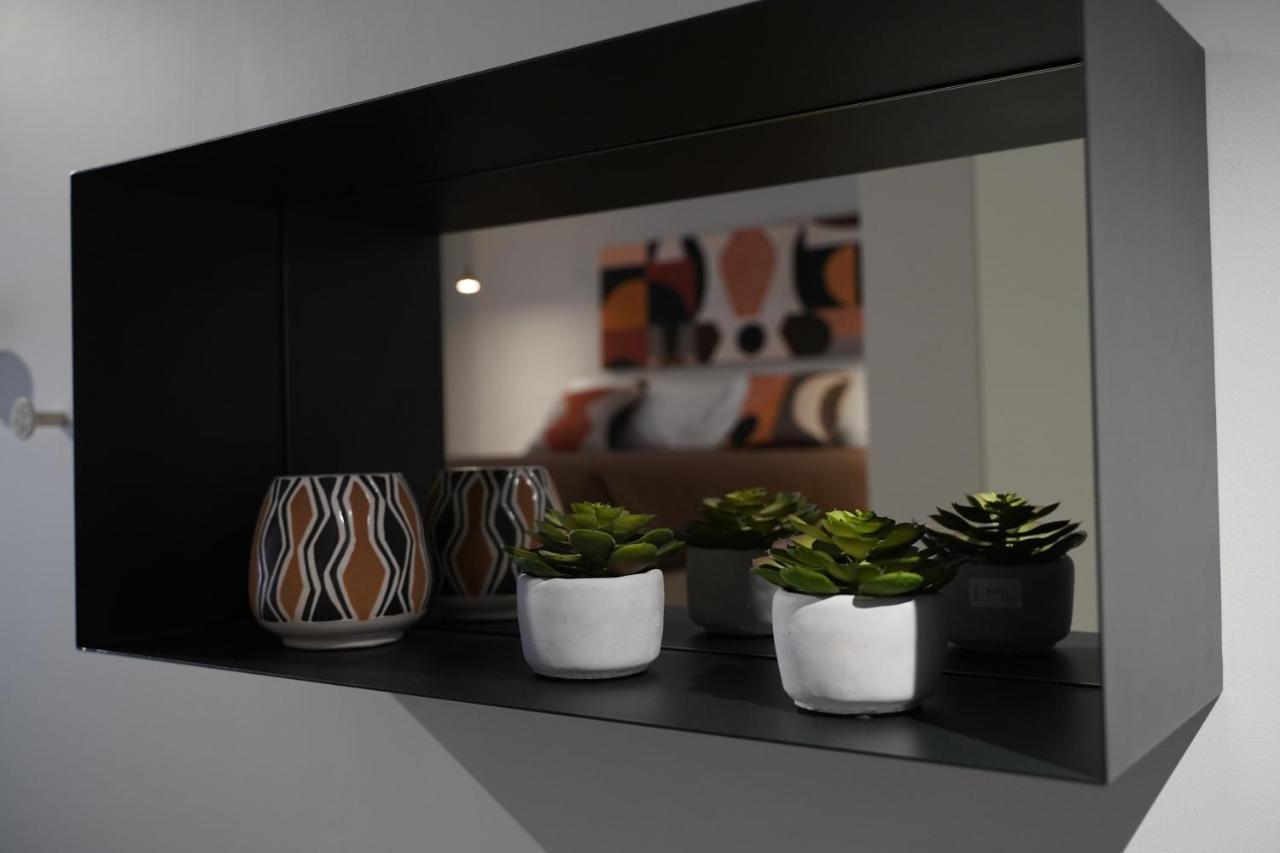 La Perla Di Bari - Private Parking Apartment ภายนอก รูปภาพ